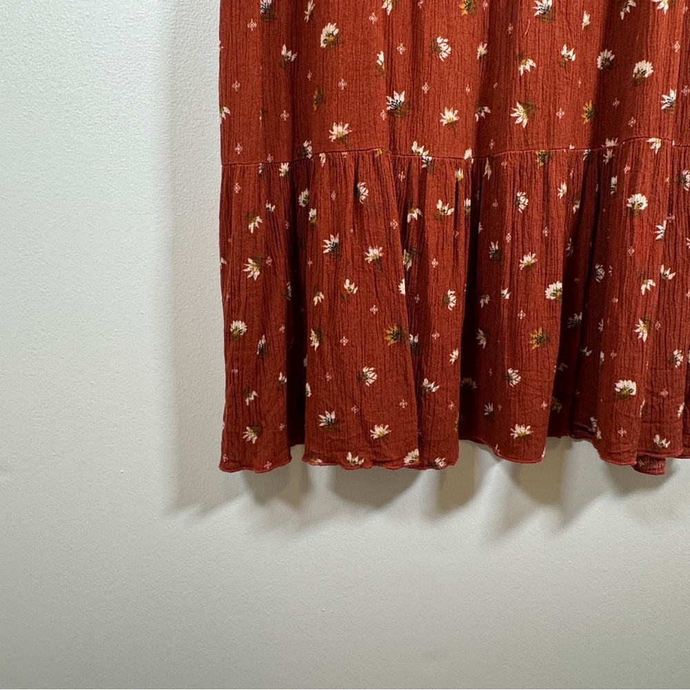 NLT (No Less Than) - Women's Sleeveless Dark Red Floral Pattern Dress - Picture 3 of 6